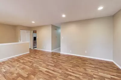 816 E 39th Lane, Griffith, IN 46319 - Photo 7