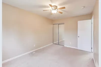 816 E 39th Lane, Griffith, IN 46319 - Photo 19