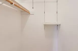 816 E 39th Ln, Griffith, IN 46319 - Photo 17