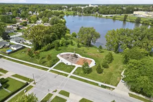 2431 Hickory Dr, Dyer, IN 46311 - Photo 39