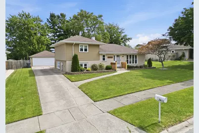 2431 Hickory Drive, Dyer, IN 46311 - Photo 3