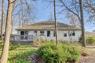 1642 Commodore Ln, Chesterton, IN 46304 - Photo 27