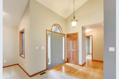 1642 Commodore Lane, Chesterton, IN 46304 - Photo 5