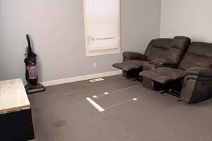 319 E Ridge Rd, Griffith, IN 46319 - Photo 3