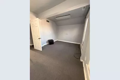 319 E Ridge Road, Griffith, IN 46319 - Photo 5