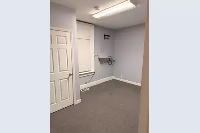 319 E Ridge Road, Griffith, IN 46319 - Photo 7