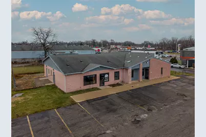 1138 N Main Street, Crown Point, IN 46307 - Photo 3