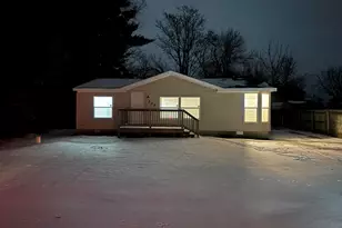 234 W Young St, Hanna, IN 46340 - Photo 15