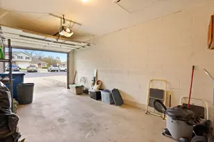 1932 Church St, Dyer, IN 46311 - Photo 17