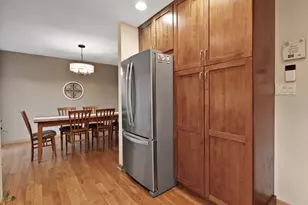 8036 Beech Ave, Munster, IN 46321 - Photo 11