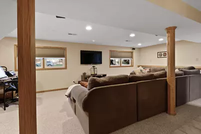 8036 Beech Avenue, Munster, IN 46321 - Photo 19