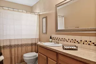 8036 Beech Ave, Munster, IN 46321 - Photo 17