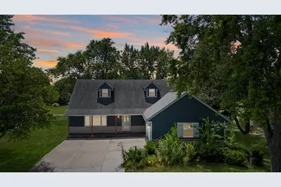 4213 Glen Oaks Drive, Crown Point, IN 46307 - Photo 1