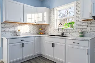 4265 Van Buren St, Gary, IN 46408 - Photo 13