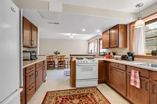 28 Woodland Trail, Ogden Dunes, IN 46368 - Photo 19