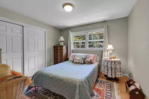 28 Woodland Trail, Ogden Dunes, IN 46368 - Photo 11