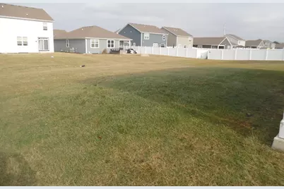 7768 W 105th Place, Saint John, IN 46373 - Photo 3