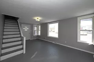 411 W Jefferson St, Winamac, IN 46996 - Photo 5