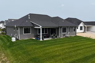 13333 Camas Dr, Saint John, IN 46373 - Photo 35