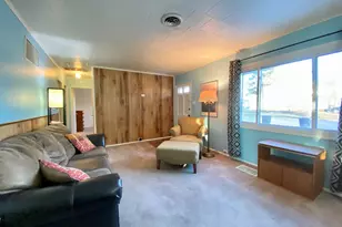 1601 Valparaiso St, Valparaiso, IN 46383 - Photo 5