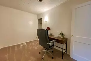 1601 Valparaiso St, Valparaiso, IN 46383 - Photo 9