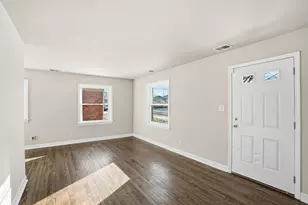 2731 Strong St, Highland, IN 46322 - Photo 3