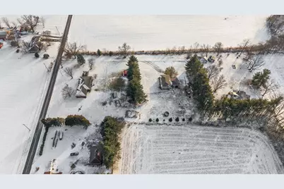 296 S 150 E, Valparaiso, IN 46383 - Photo 37