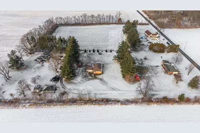 296 S 150 E, Valparaiso, IN 46383 - Photo 33