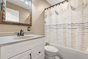 296 S 150 E, Valparaiso, IN 46383 - Photo 11