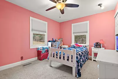 296 S 150 E, Valparaiso, IN 46383 - Photo 13