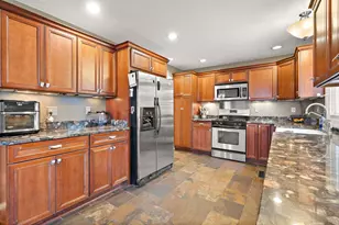 296 S 150 E, Valparaiso, IN 46383 - Photo 7