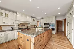 8955 Hillside Dr, Saint John, IN 46373 - Photo 17