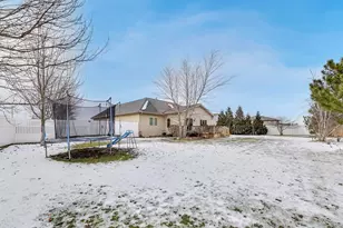 10055 Wisteria Ln, Saint John, IN 46373 - Photo 39