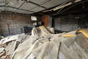 1695 W 10th Ave, Gary, IN 46404 - Photo 7