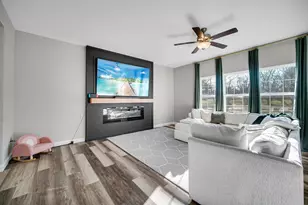 301 Hatch Lake Pkwy, Valparaiso, IN 46385 - Photo 5