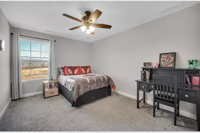 301 Hatch Lake Pkwy, Valparaiso, IN 46385 - Photo 17