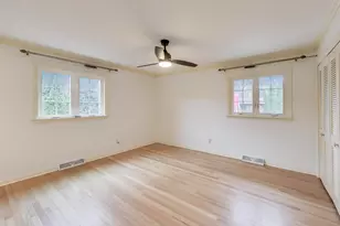 8800 Baring Ave, Munster, IN 46321 - Photo 17