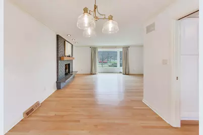 8800 Baring Avenue, Munster, IN 46321 - Photo 9