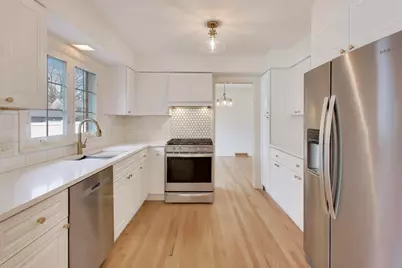 8800 Baring Avenue, Munster, IN 46321 - Photo 11