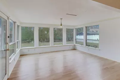 8800 Baring Avenue, Munster, IN 46321 - Photo 15