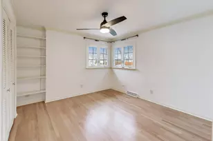 8800 Baring Ave, Munster, IN 46321 - Photo 25