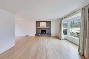 8800 Baring Ave, Munster, IN 46321 - Photo 5