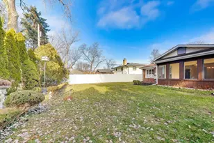 8800 Baring Ave, Munster, IN 46321 - Photo 41