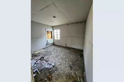 2208 Nichols Place, Gary, IN 46407 - Photo 7