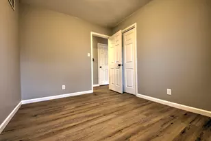 208 Greenwood Dr, La Porte, IN 46350 - Photo 19