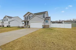 7453 E 120th Ave, Crown Point, IN 46307 - Photo 3