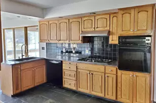 1441 N Wozniak Rd, Michigan City, IN 46360 - Photo 9