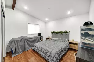 616 W 144th St, East Chicago, IN 46312 - Photo 13