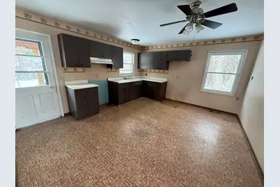 205 N Cherry Street, New Carlisle, IN 46552 - Photo 3