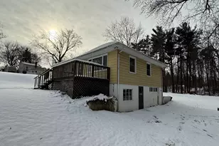 205 N Cherry St, New Carlisle, IN 46552 - Photo 9